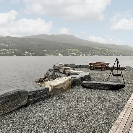 Stunning In I Romsdal בית נופש Eidsvåg